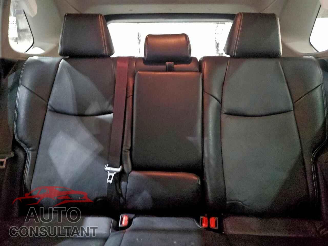 TOYOTA RAV4 2019 - JTMP1RFV8KD010256