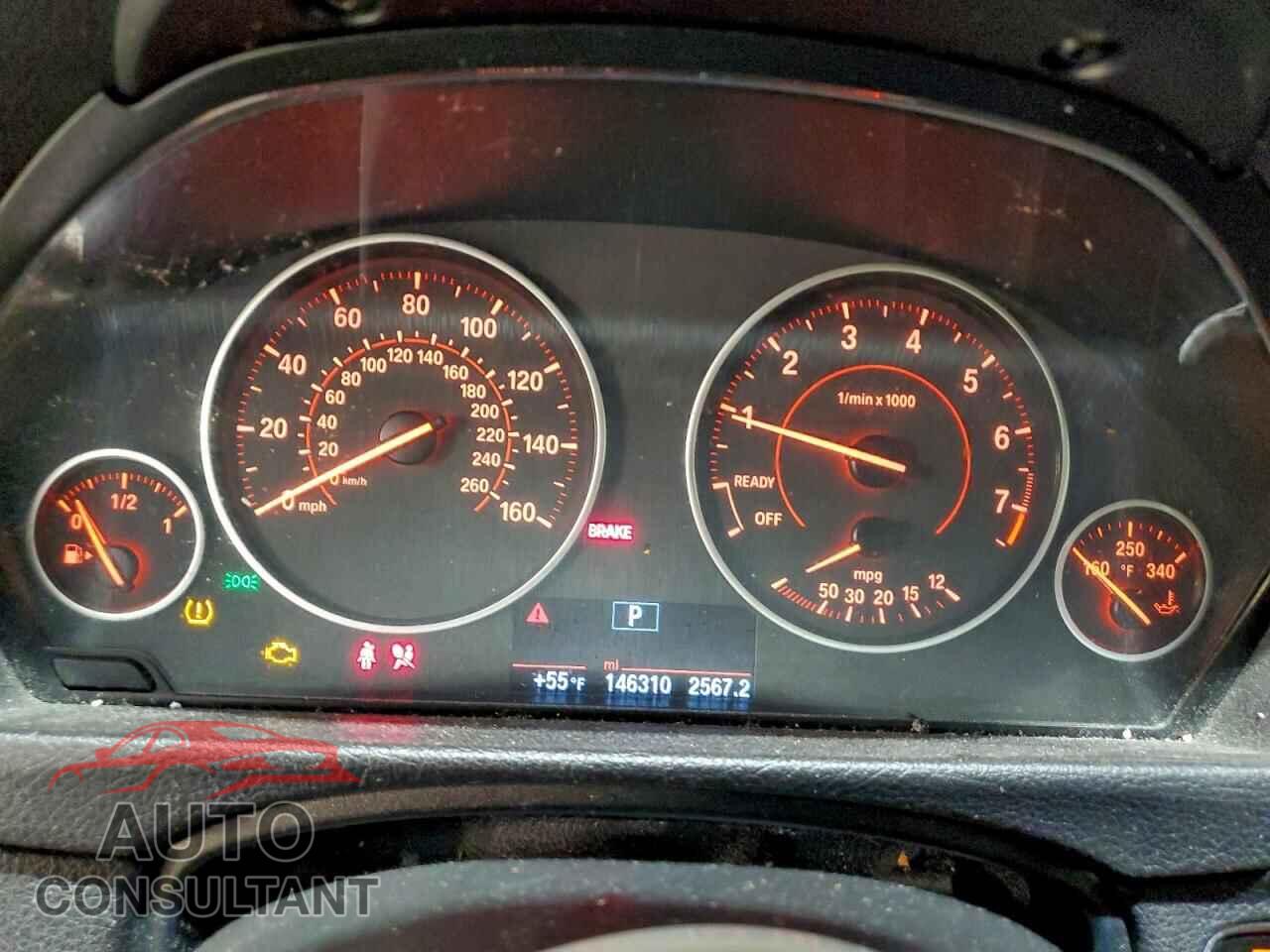 BMW 3 SERIES 2017 - WBA8D9C30HA004635