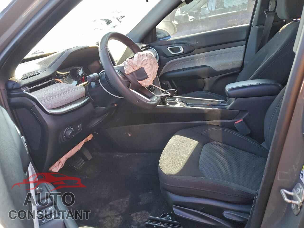 JEEP COMPASS 2023 - 3C4NJDAN6PT556296