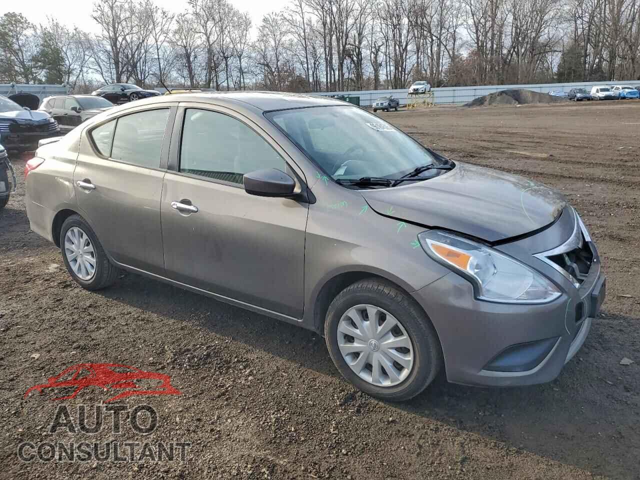 NISSAN VERSA 2017 - 3N1CN7AP1HK452470