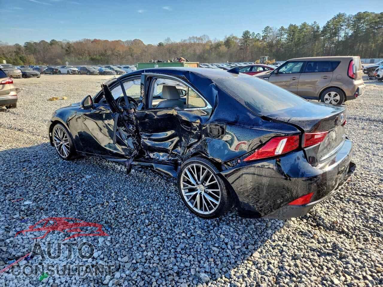 LEXUS IS 2016 - JTHBA1D23G5017846