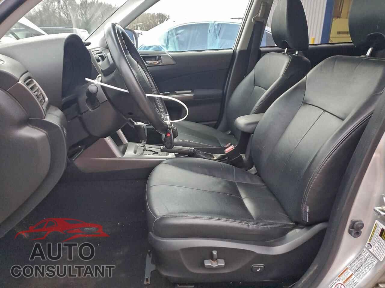 SUBARU FORESTER 2011 - JF2SHAEC3BH759211