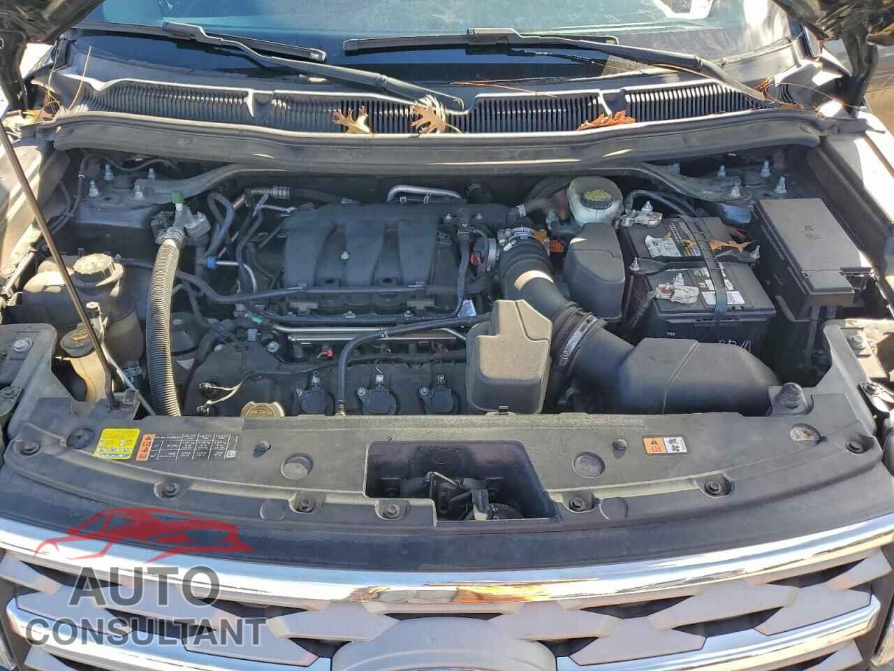 FORD EXPLORER 2018 - 1FM5K7D80JGB04291
