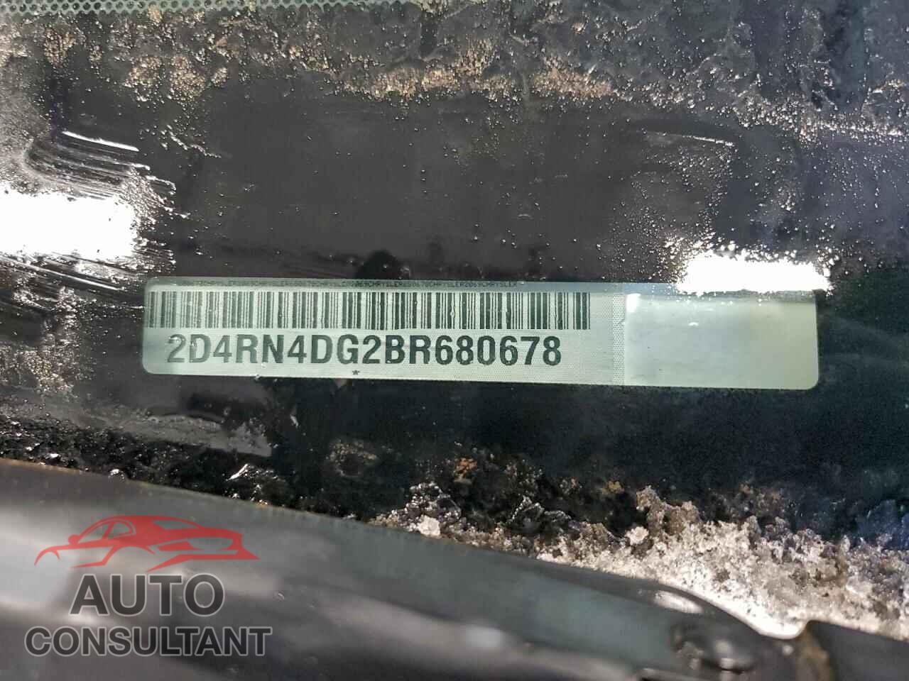 DODGE CARAVAN 2011 - 2D4RN4DG2BR680678