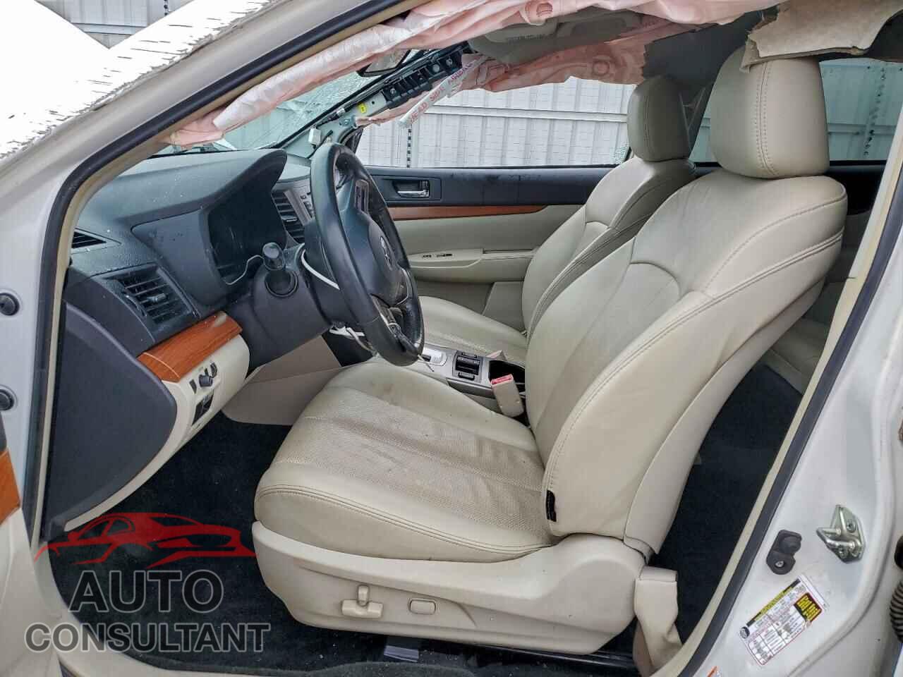 SUBARU OUTBACK 2014 - 4S4BRBLC9E3224207