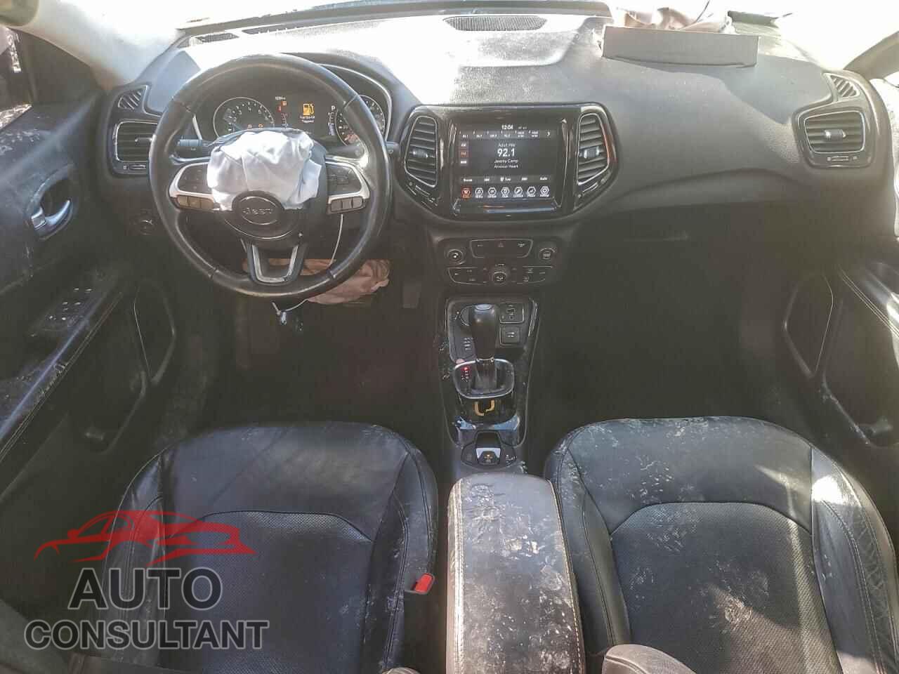 JEEP COMPASS 2017 - 3C4NJDCB3HT640337