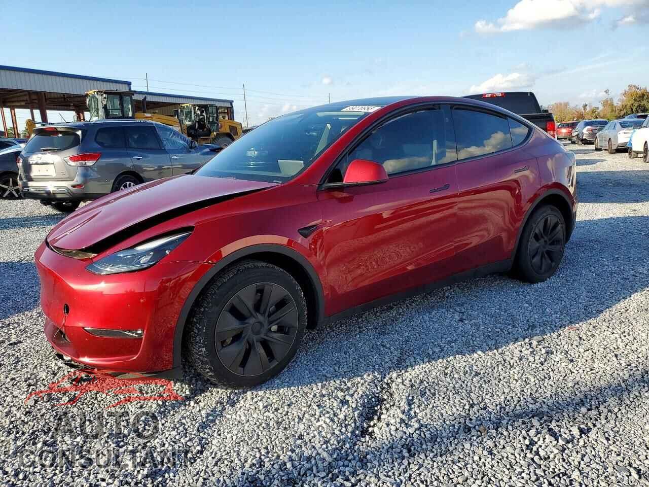 TESLA MODEL Y 2025 - 7SAYGDEE4SF305633