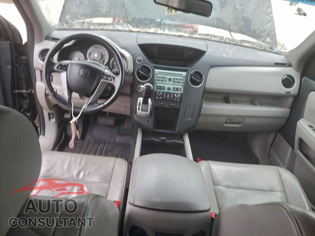 HONDA PILOT 2011 - 5FNYF4H64BB038367