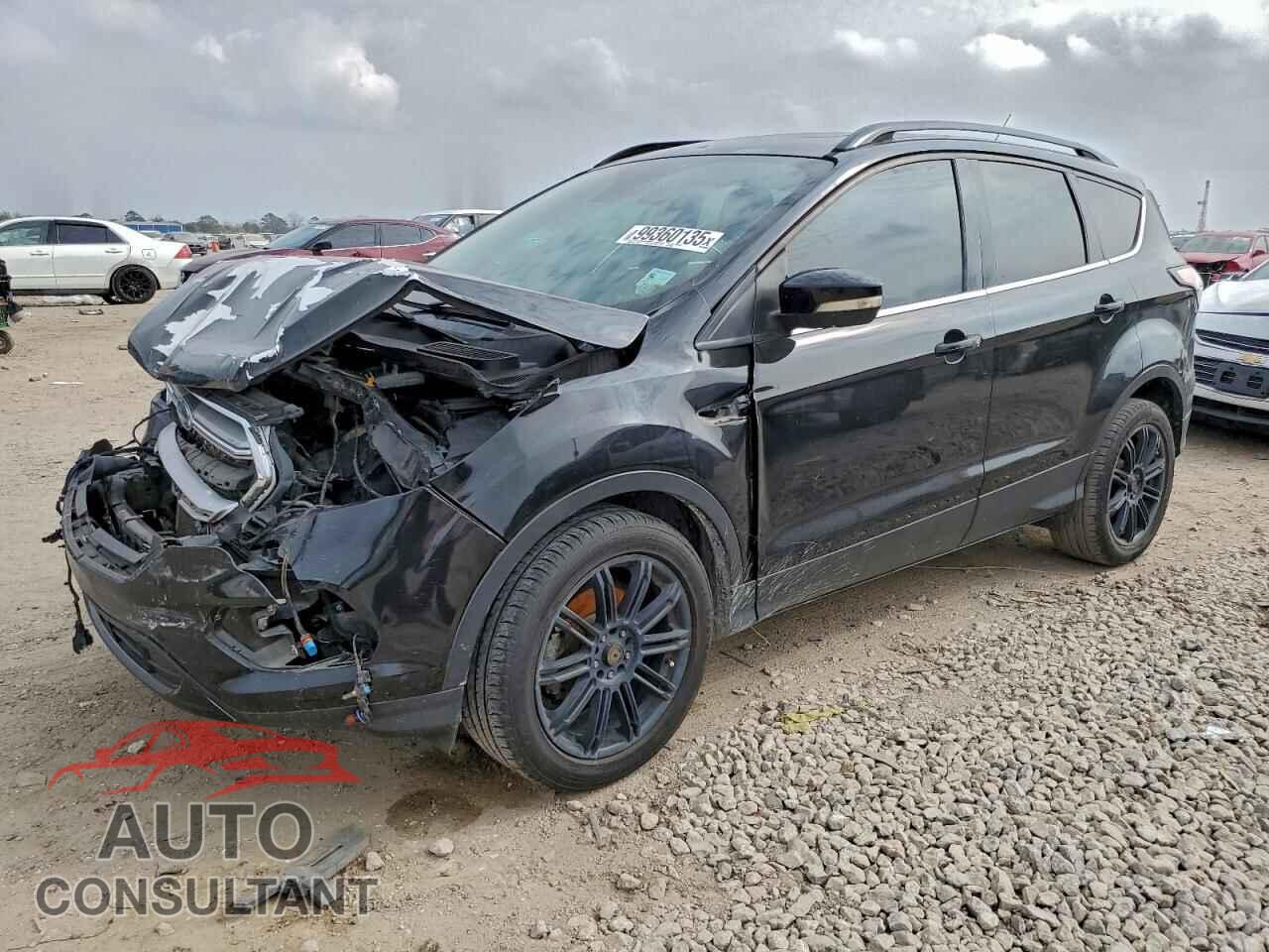 FORD ESCAPE 2017 - 1FMCU0JD5HUD04489