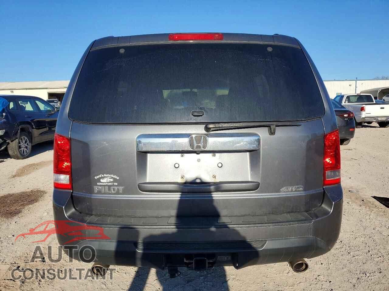 HONDA PILOT 2013 - 5FNYF4H41DB063583