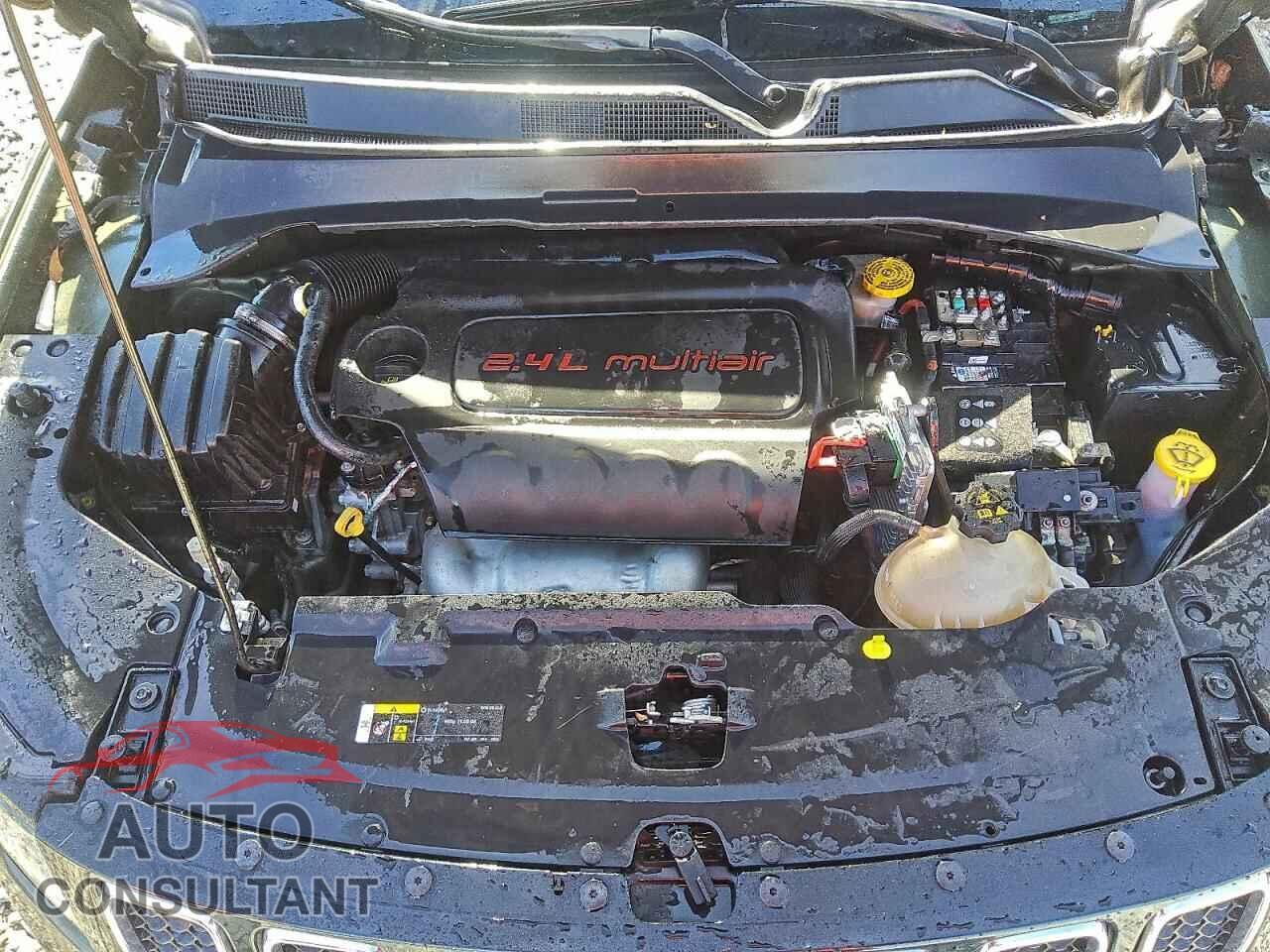 JEEP COMPASS 2021 - 3C4NJCCB4MT573316