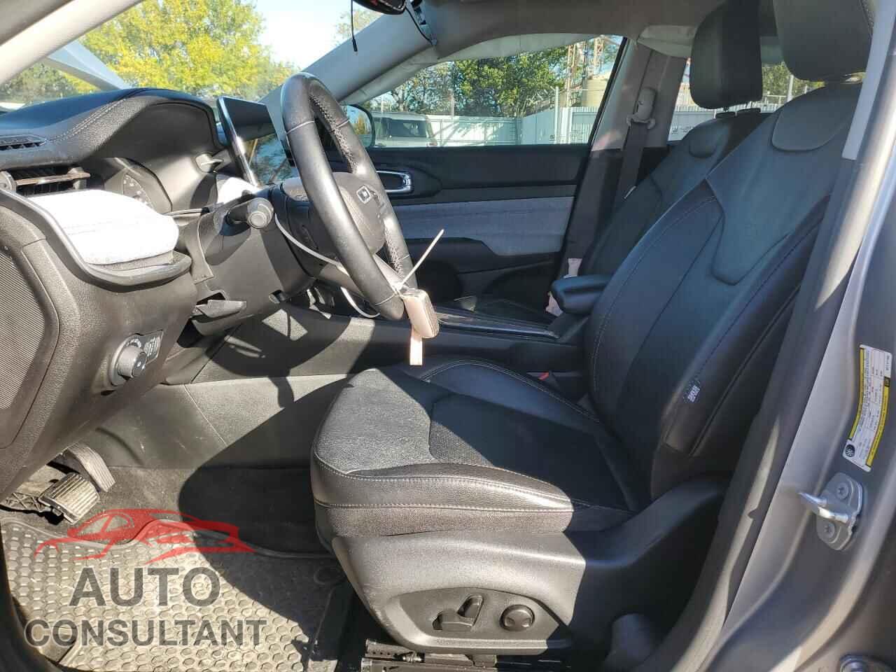 JEEP COMPASS 2022 - 3C4NJDFB8NT117760