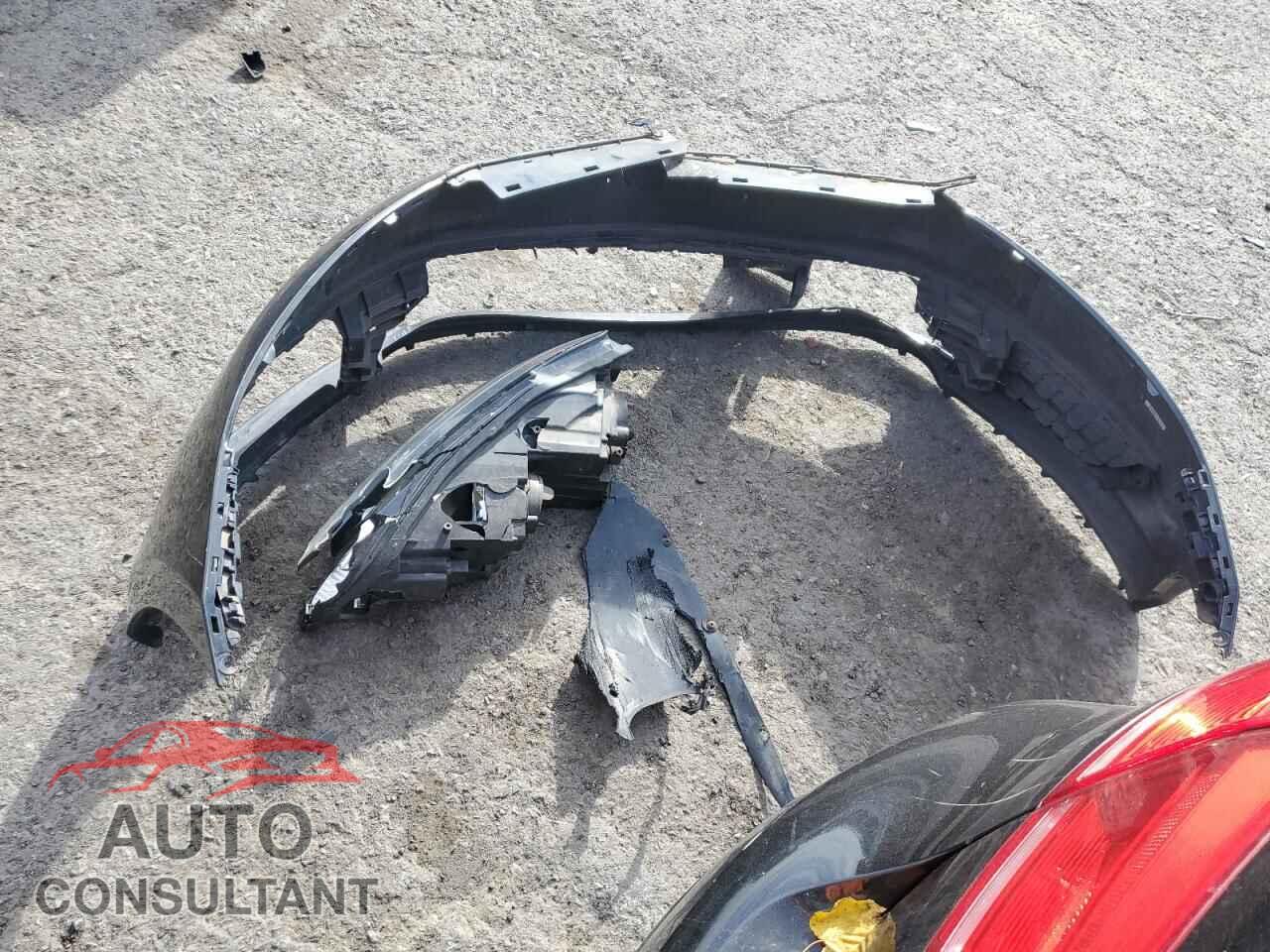 VOLKSWAGEN PASSAT 2012 - 1VWAP7A35CC054265