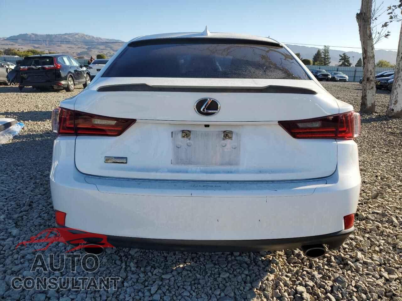 LEXUS IS 2014 - JTHBF1D24E5036890