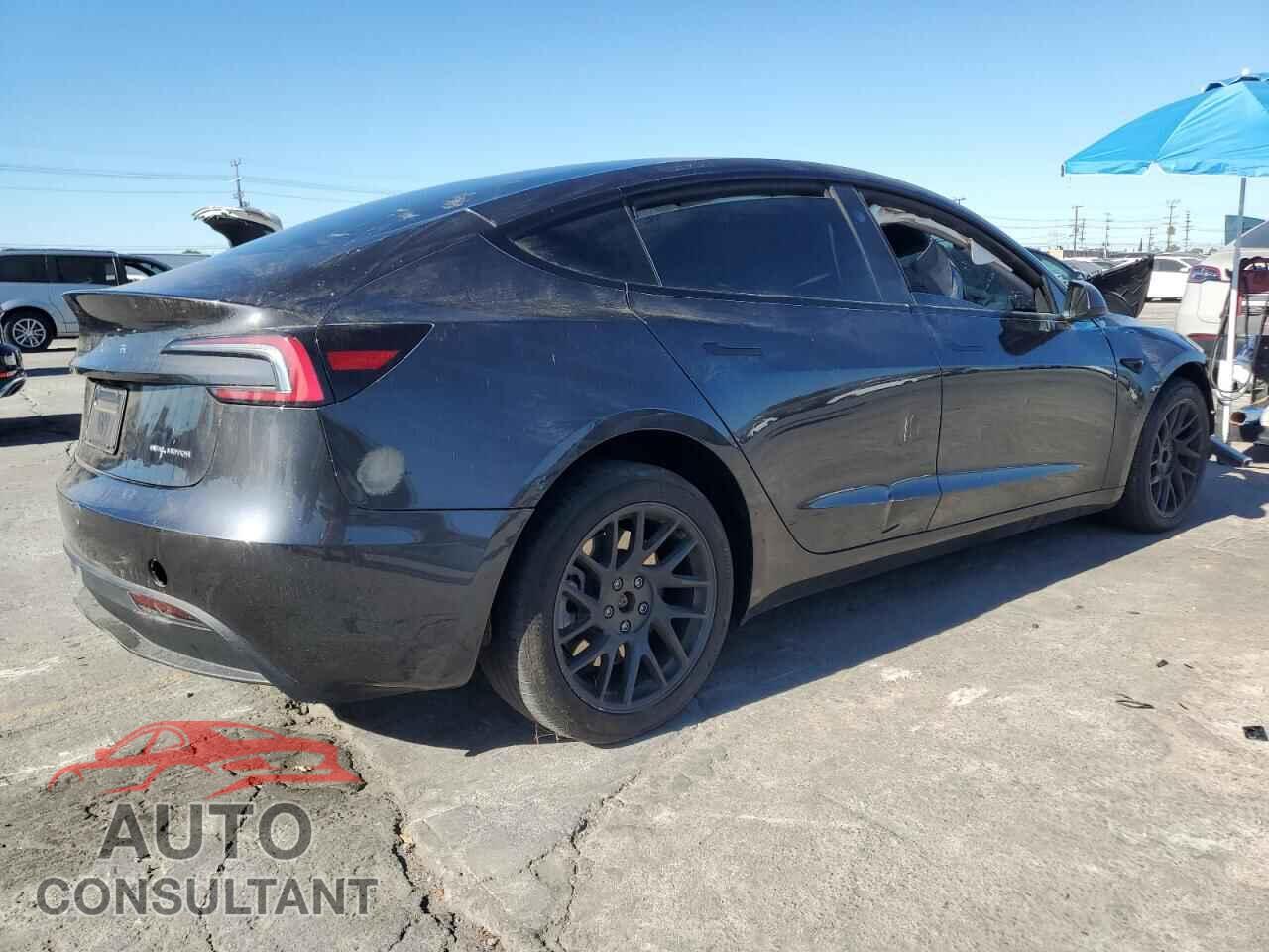 TESLA MODEL 3 2024 - 5YJ3E1EB3RF717165