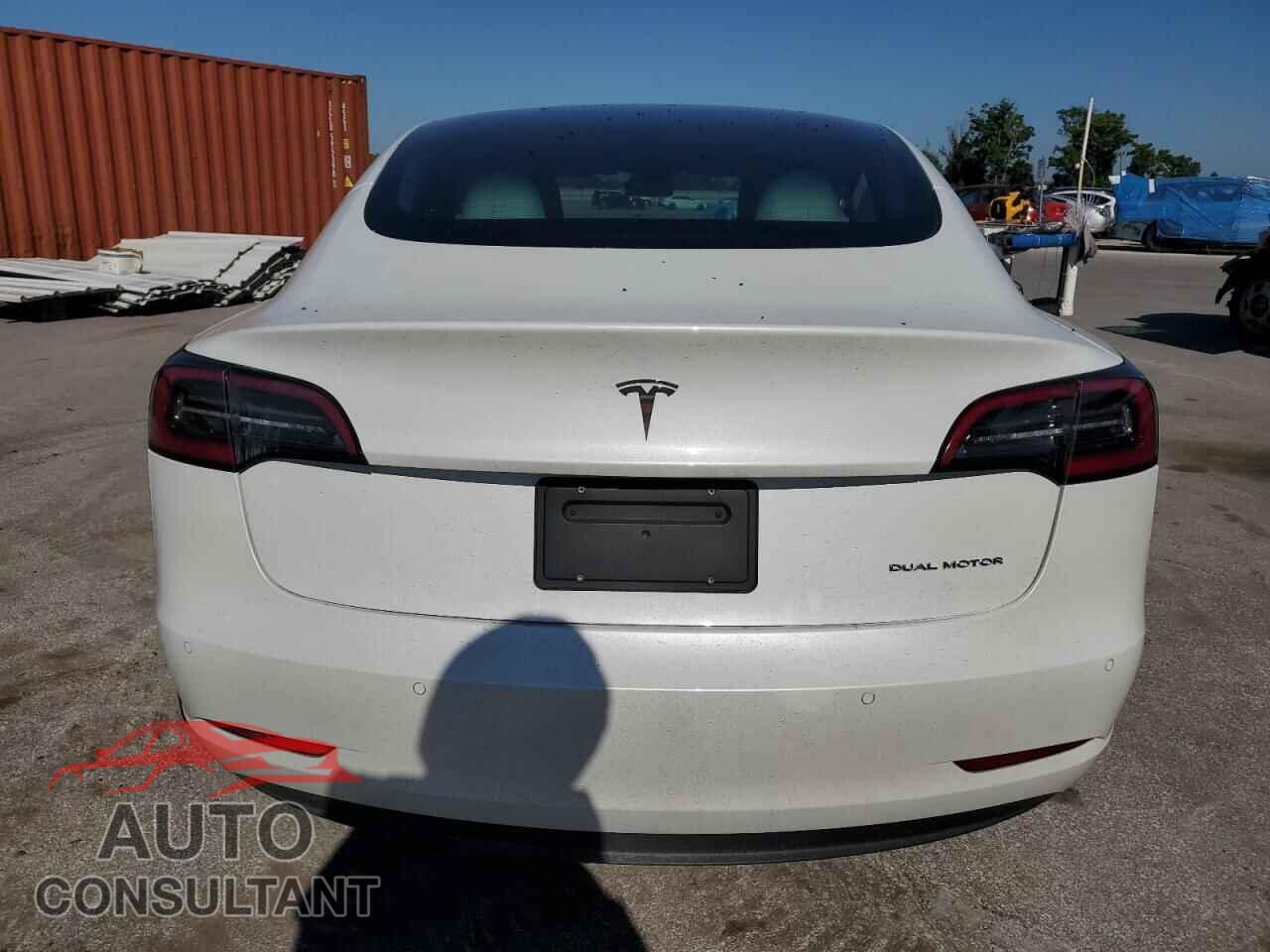 TESLA MODEL 3 2021 - 5YJ3E1EB6MF046342