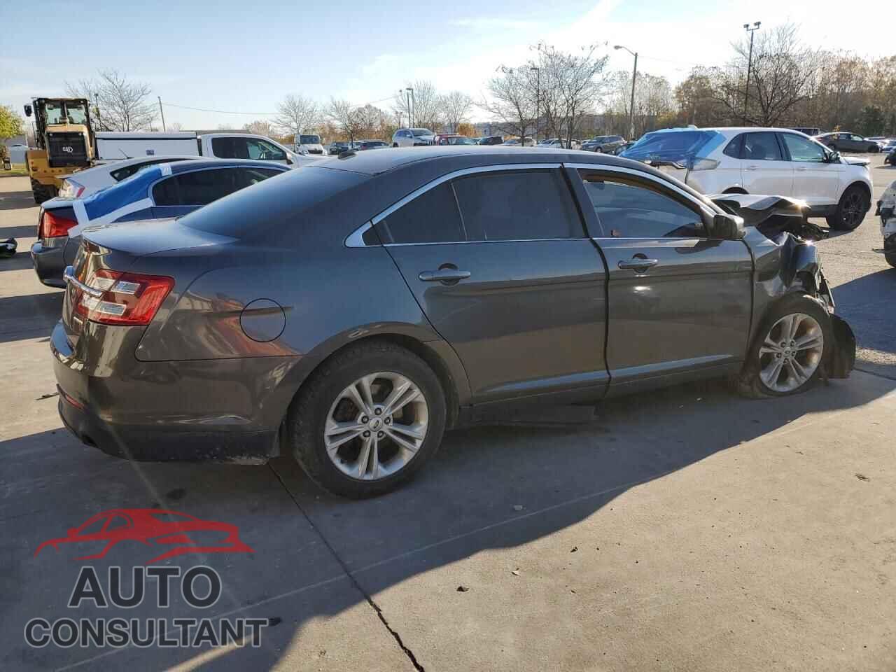 FORD TAURUS 2015 - 1FAHP2D82FG176080