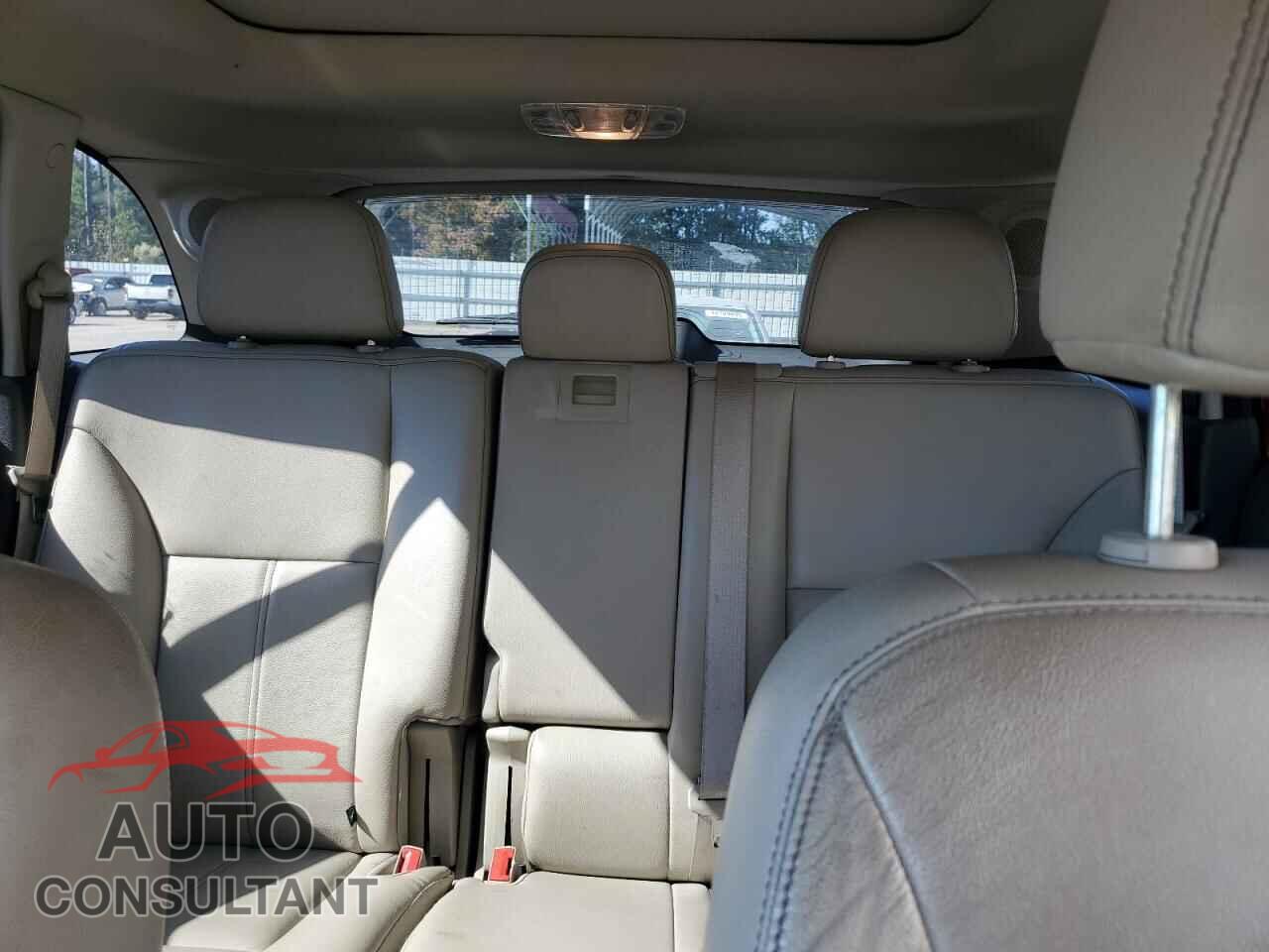 FORD EDGE 2011 - 2FMDK3KC0BBA14904