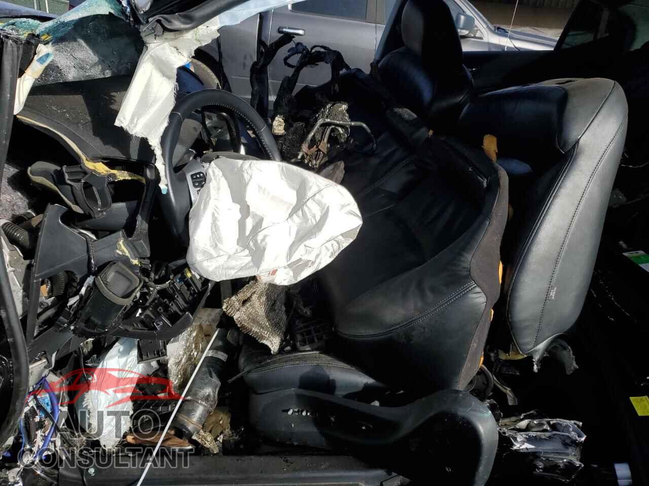 LEXUS IS 2013 - JTHCF5C21D5061533