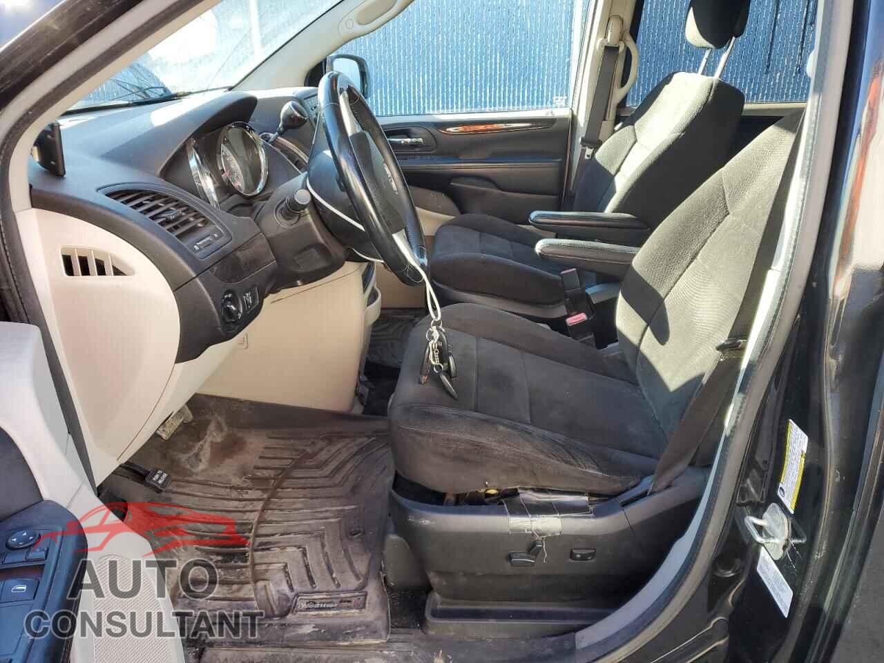 DODGE CARAVAN 2013 - 2C4RDGBG1DR586881