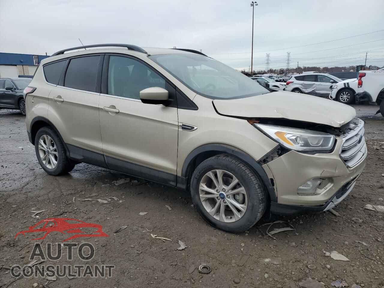 FORD ESCAPE 2018 - 1FMCU0HD5JUC33239