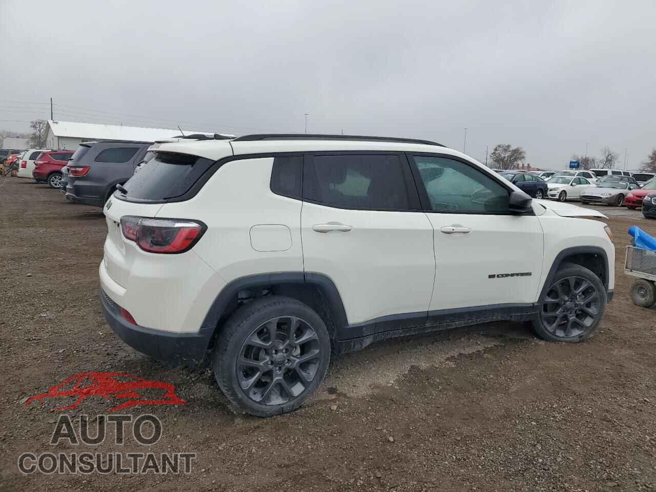 JEEP COMPASS 2021 - 3C4NJDEB4MT602025