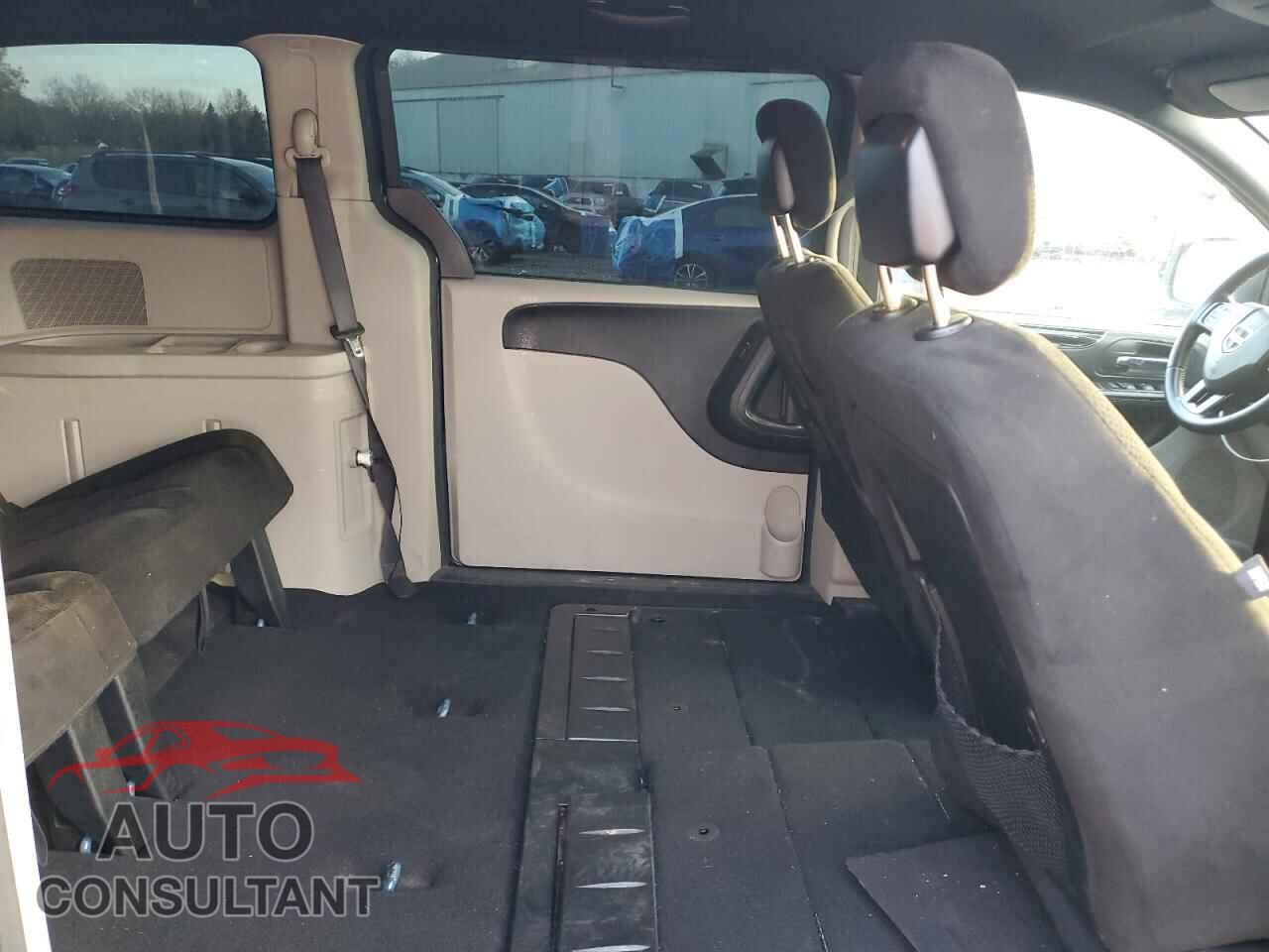 DODGE CARAVAN 2015 - 2C4RDGBG1FR689804