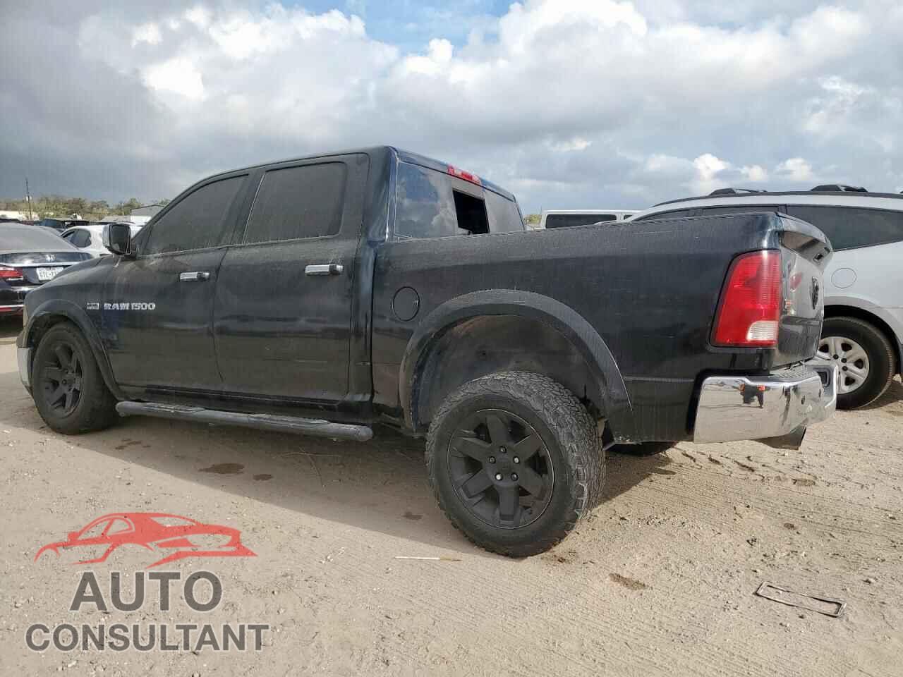 DODGE RAM 1500 2012 - 1C6RD7NT0CS306185