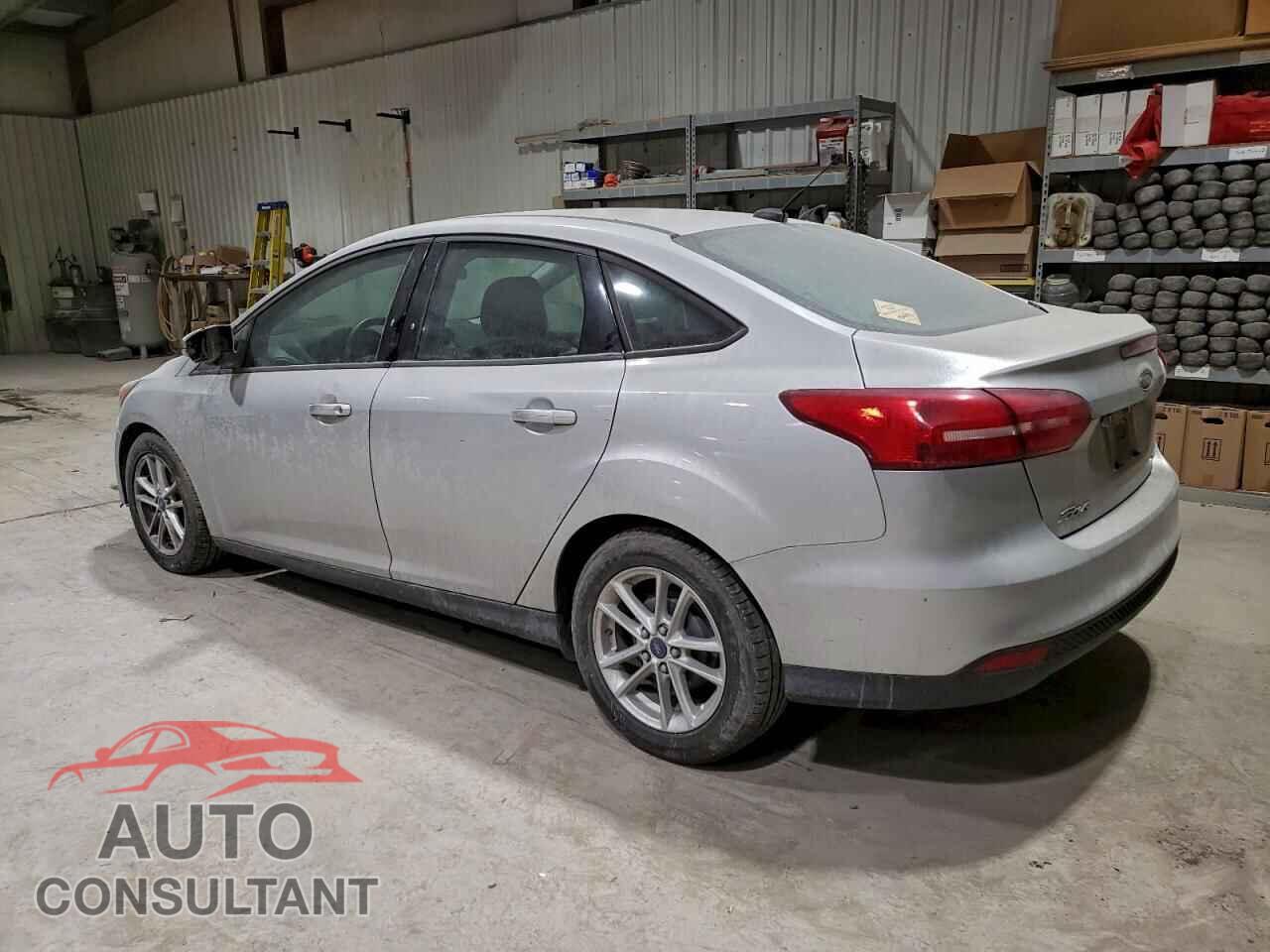 FORD FOCUS 2015 - 1FADP3F27FL243258