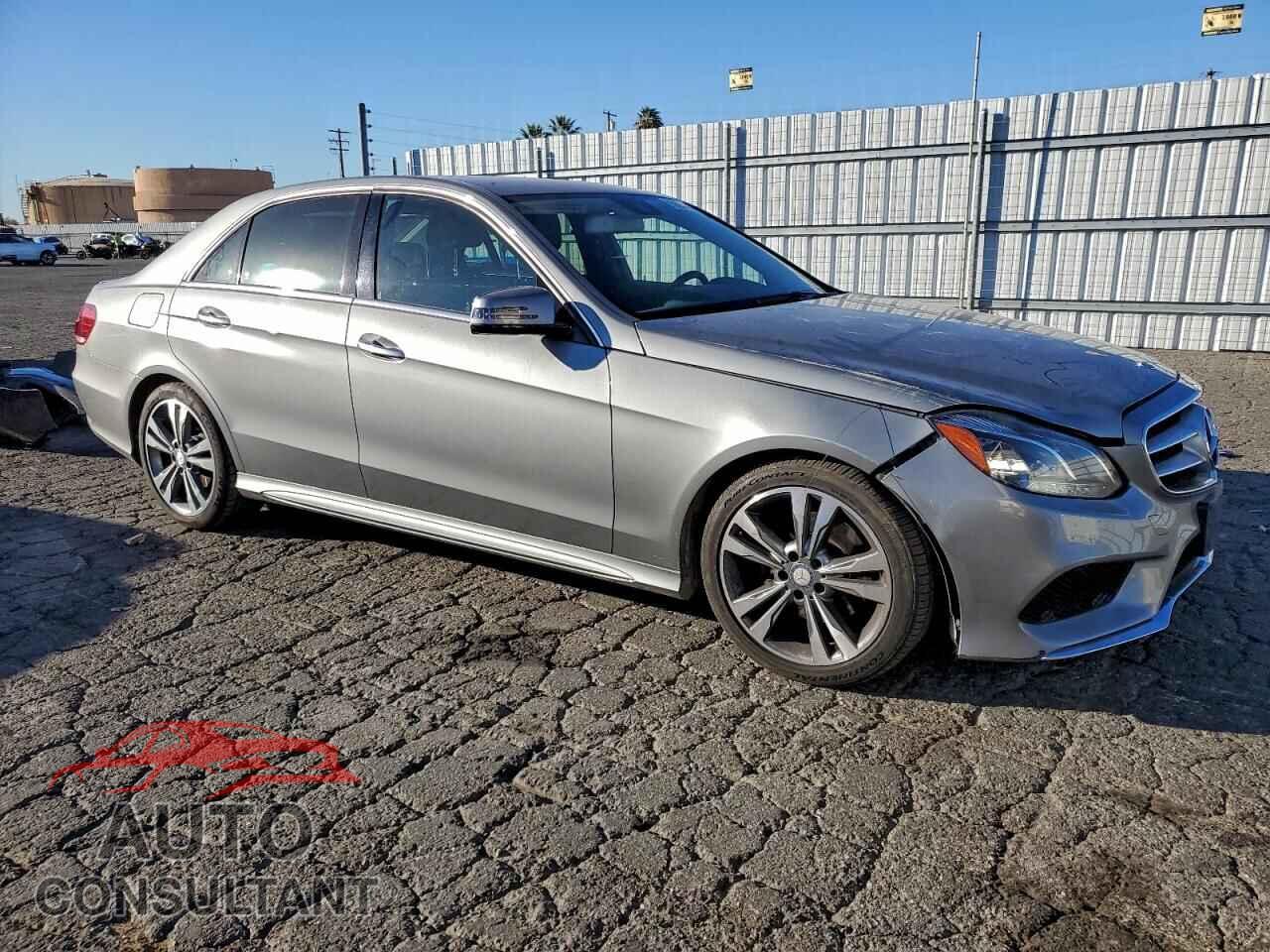 MERCEDES-BENZ E-CLASS 2014 - WDDHF5KB6EA892940
