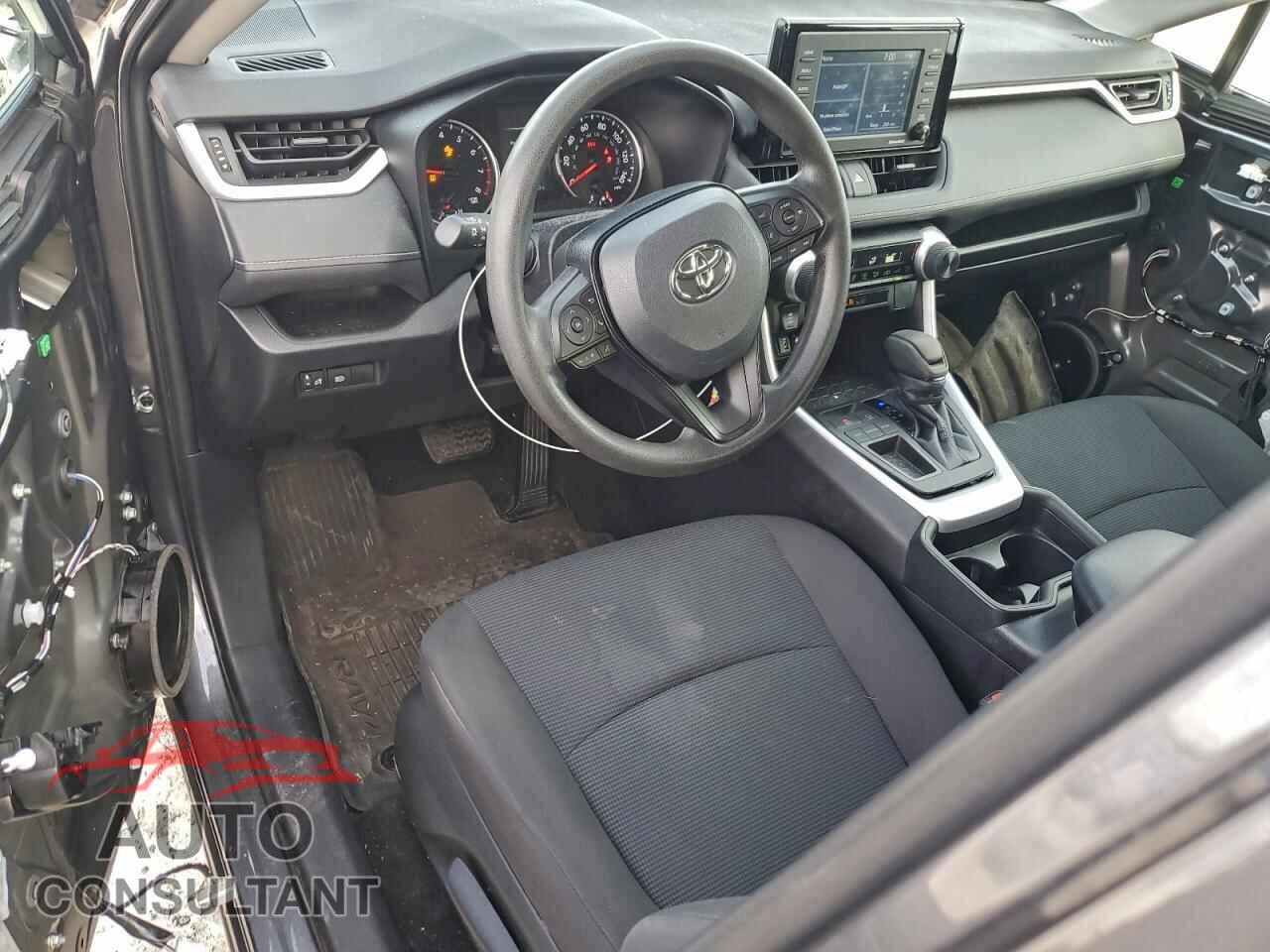 TOYOTA RAV4 2021 - 2T3H1RFV8MC163473