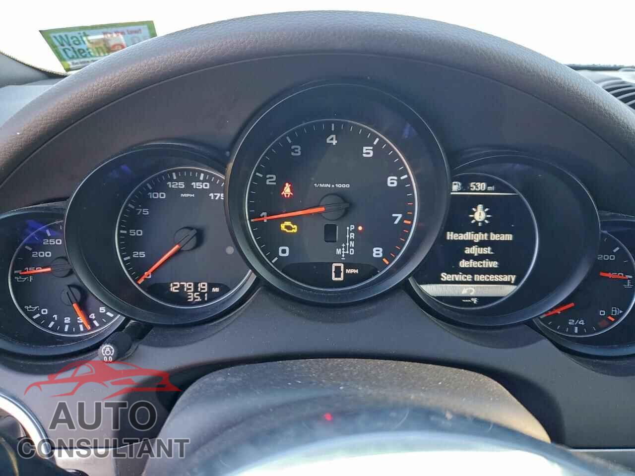 PORSCHE CAYENNE 2017 - WP1AA2A27HKA84538