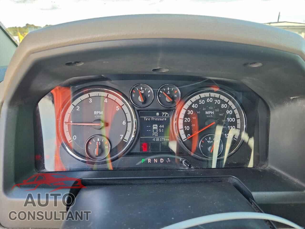 DODGE RAM 1500 2012 - 1C6RD6FT0CS289817