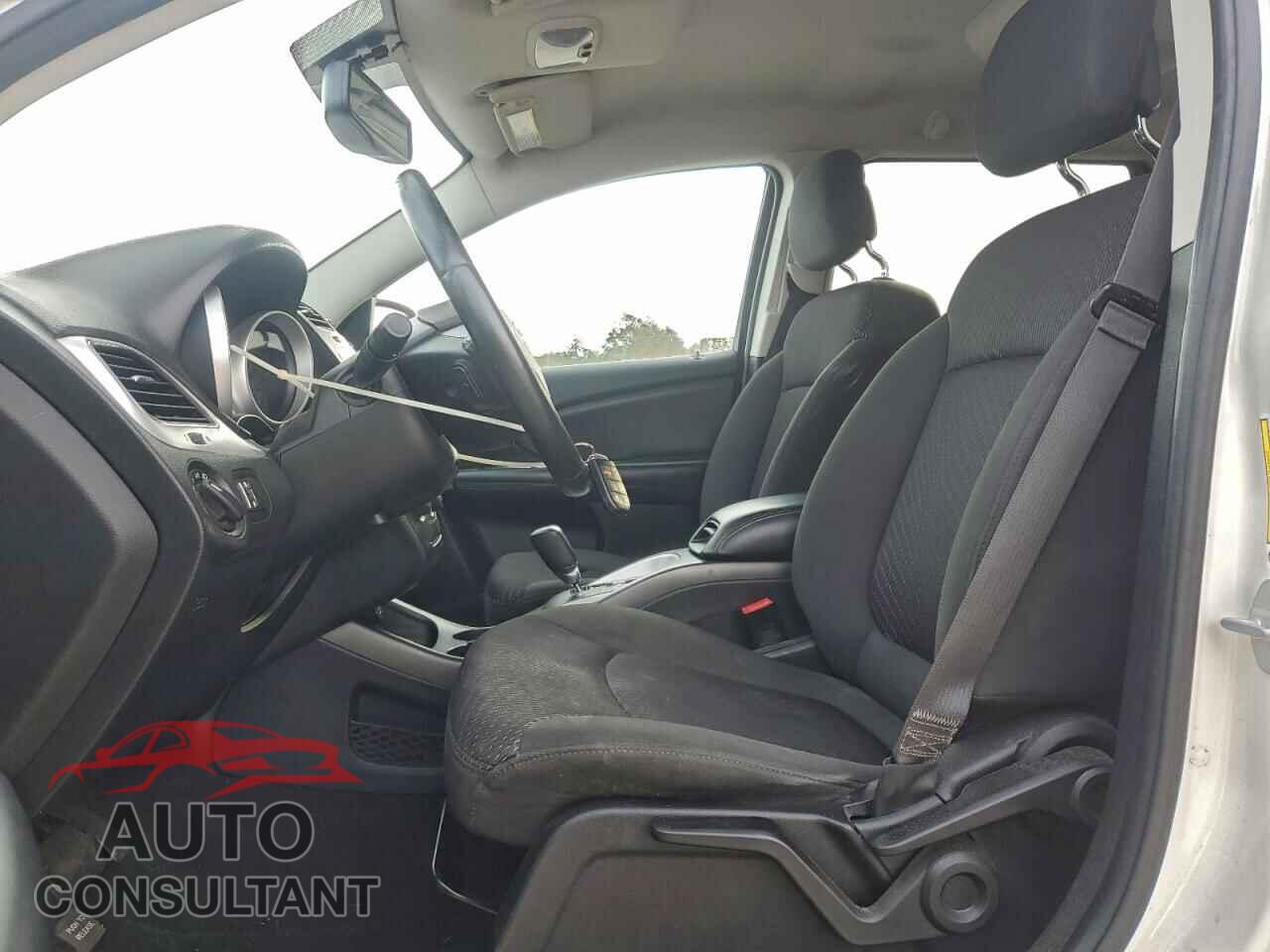 DODGE JOURNEY 2017 - 3C4PDCAB7HT695564