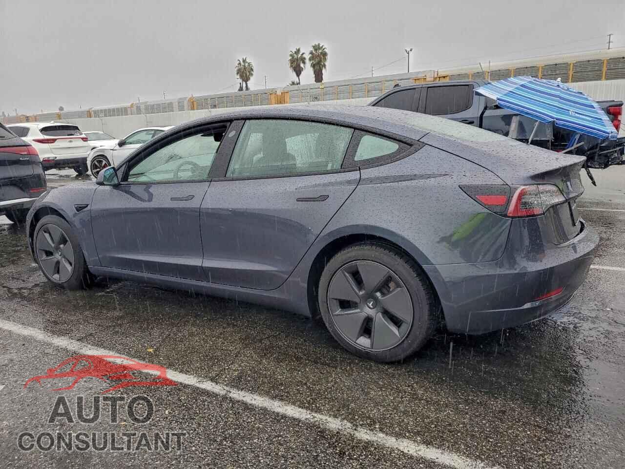 TESLA MODEL 3 2023 - 5YJ3E1EA3PF433961