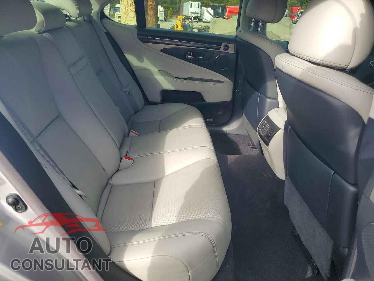 LEXUS LS460 2013 - JTHBL5EF6D5124033