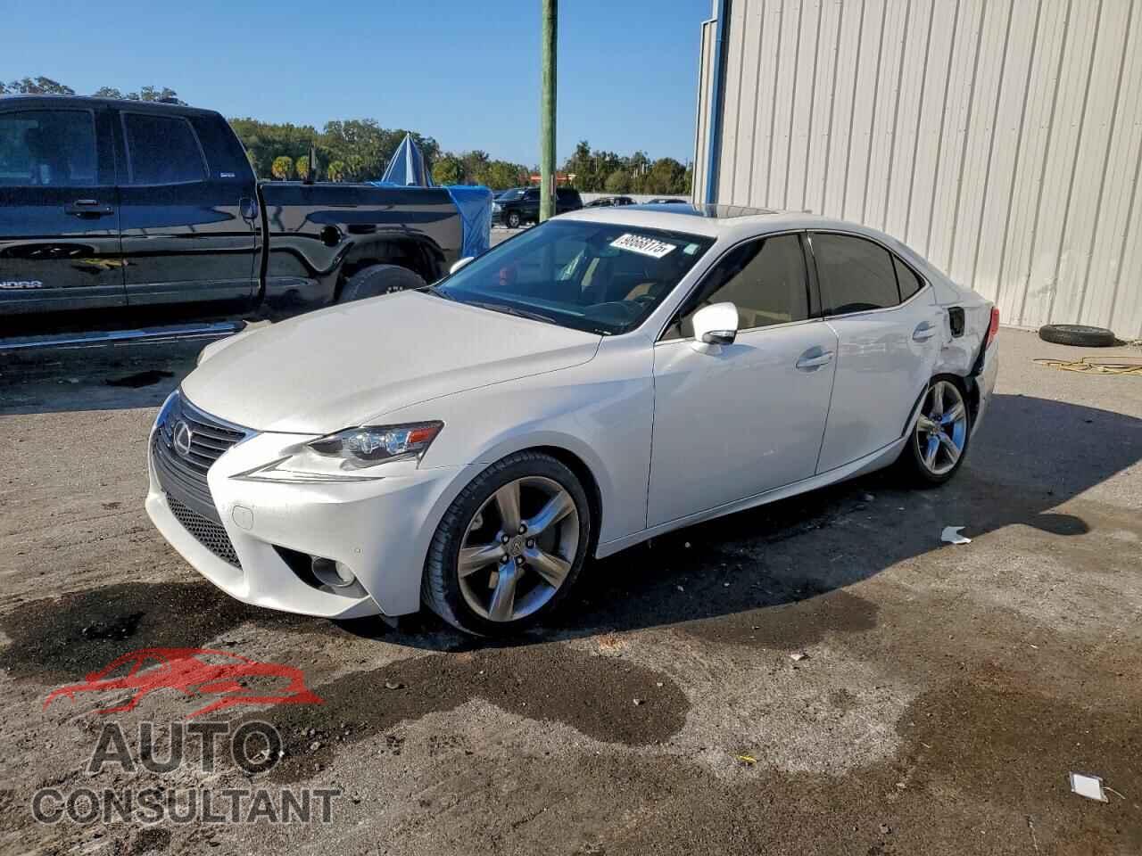 LEXUS IS 2014 - JTHBE1D2XE5000799