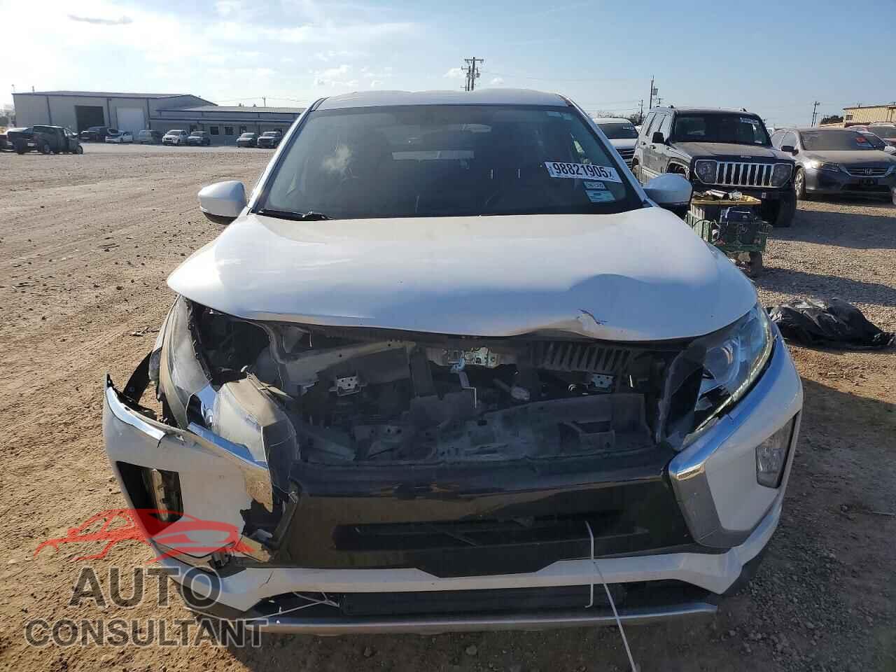MITSUBISHI ECLIPSE 2018 - JA4AT5AA3JZ068476