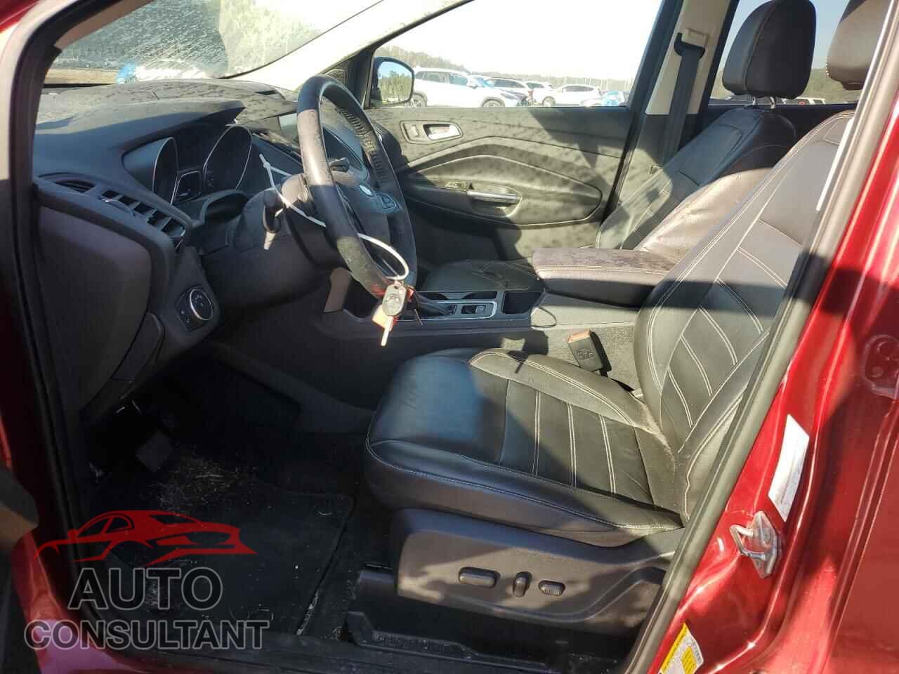 FORD ESCAPE 2017 - 1FMCU0G99HUB95960
