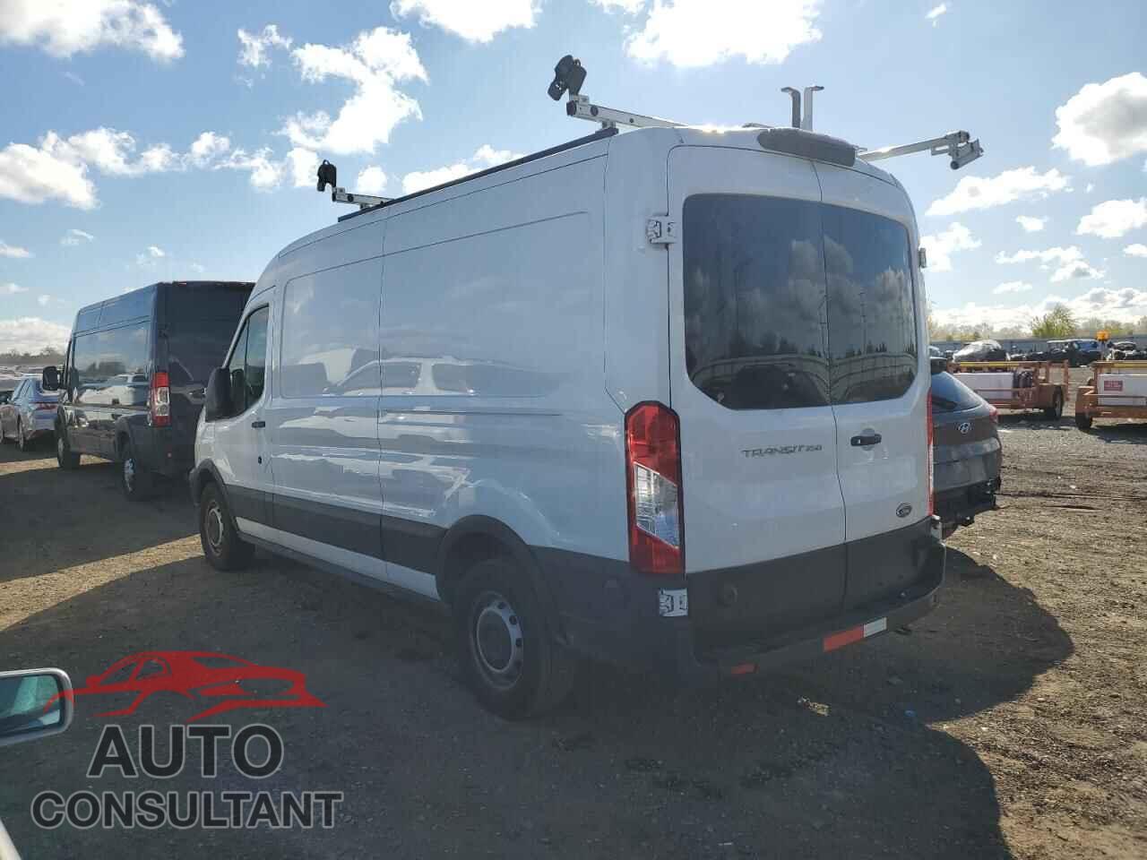 FORD TRANSIT 2019 - 1FTYR2CM0KKB17930