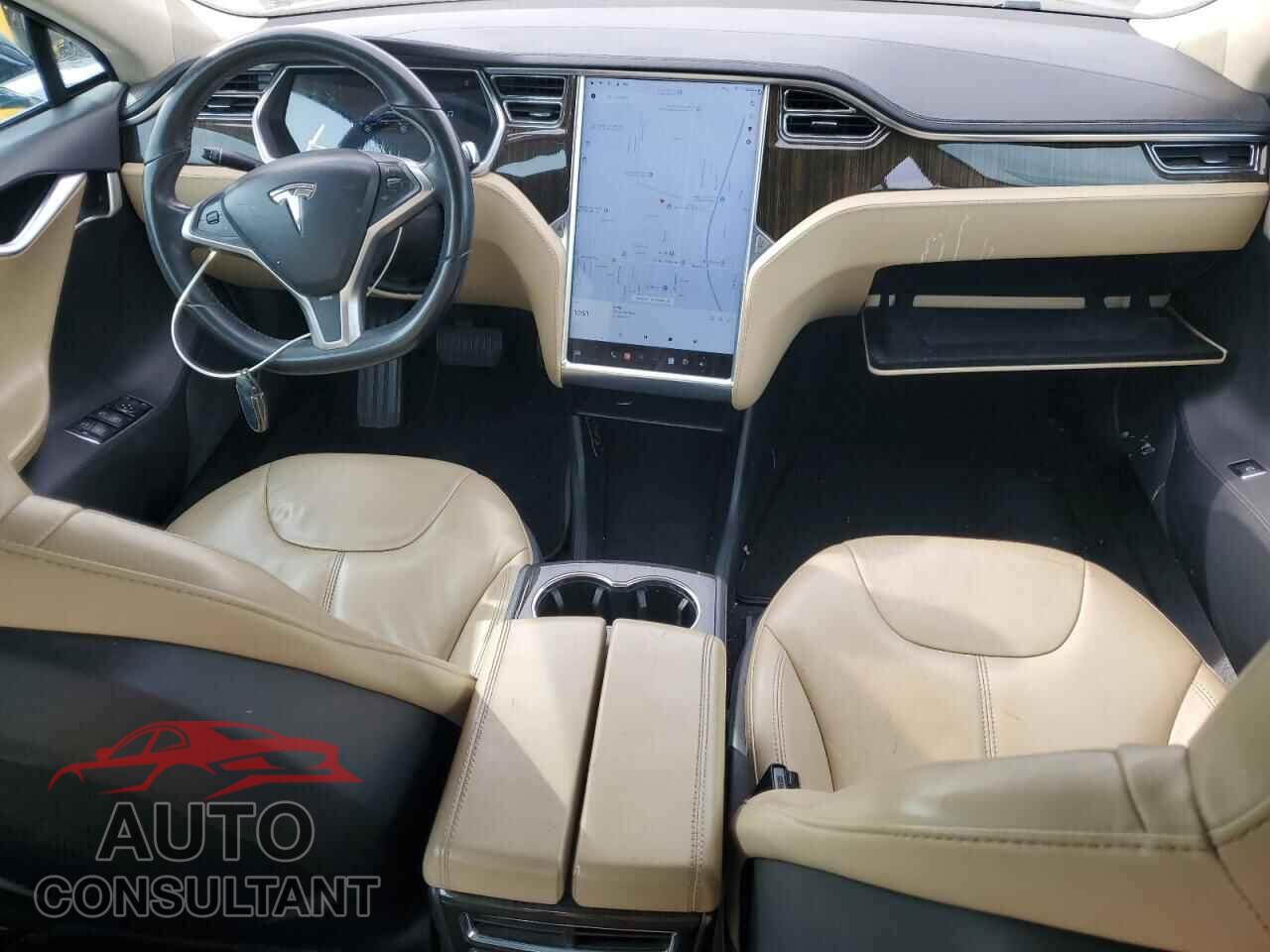 TESLA MODEL S 2013 - 5YJSA1CN2DFP04209