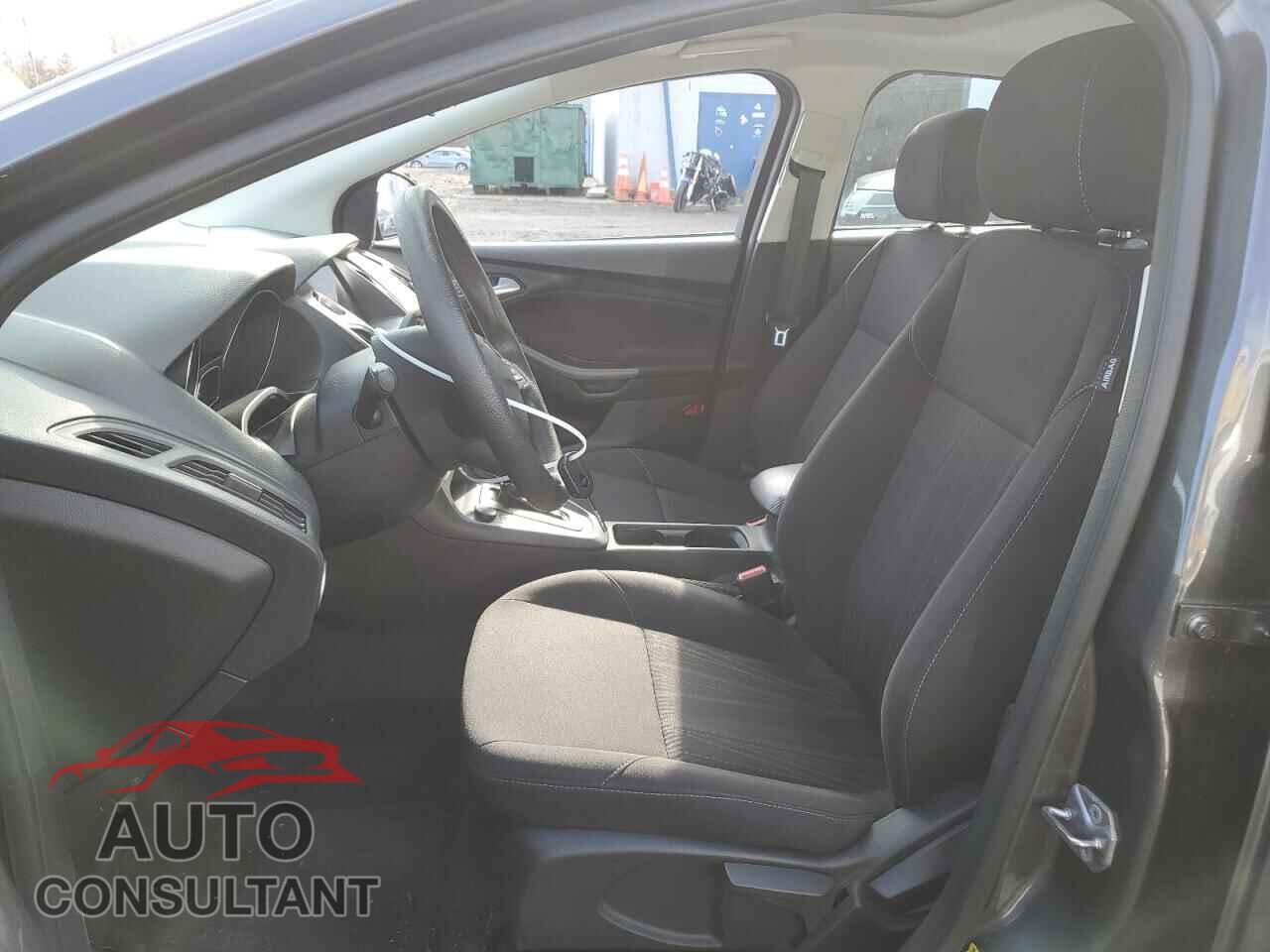 FORD FOCUS 2017 - 1FADP3H2XHL335822