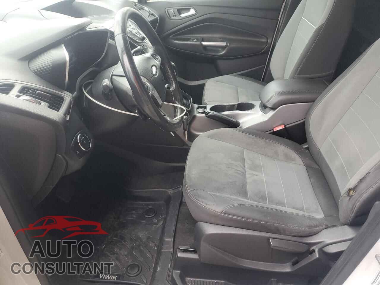 FORD CMAX 2013 - 1FADP5AU8DL556692