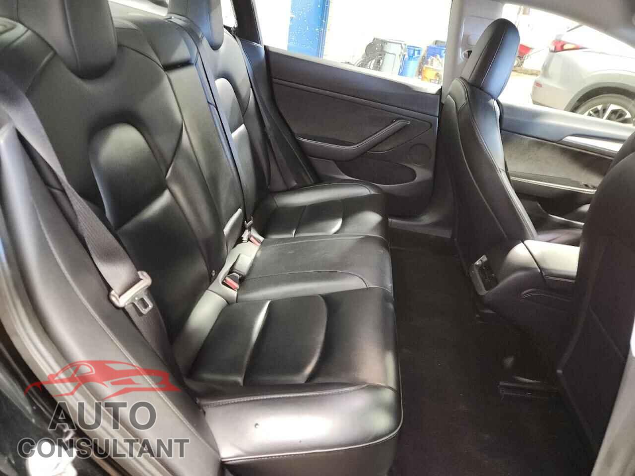TESLA MODEL 3 2023 - 5YJ3E1EA2PF448127