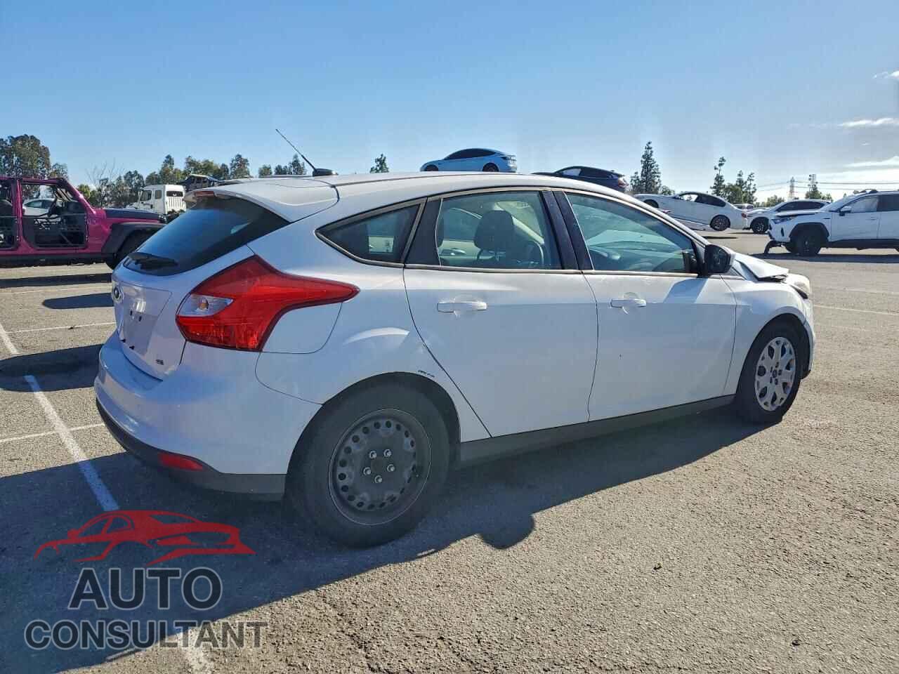 FORD FOCUS 2012 - 1FAHP3K26CL267912