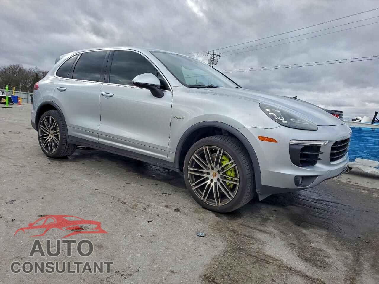 PORSCHE CAYENNE 2016 - WP1AE2A21GLA17561
