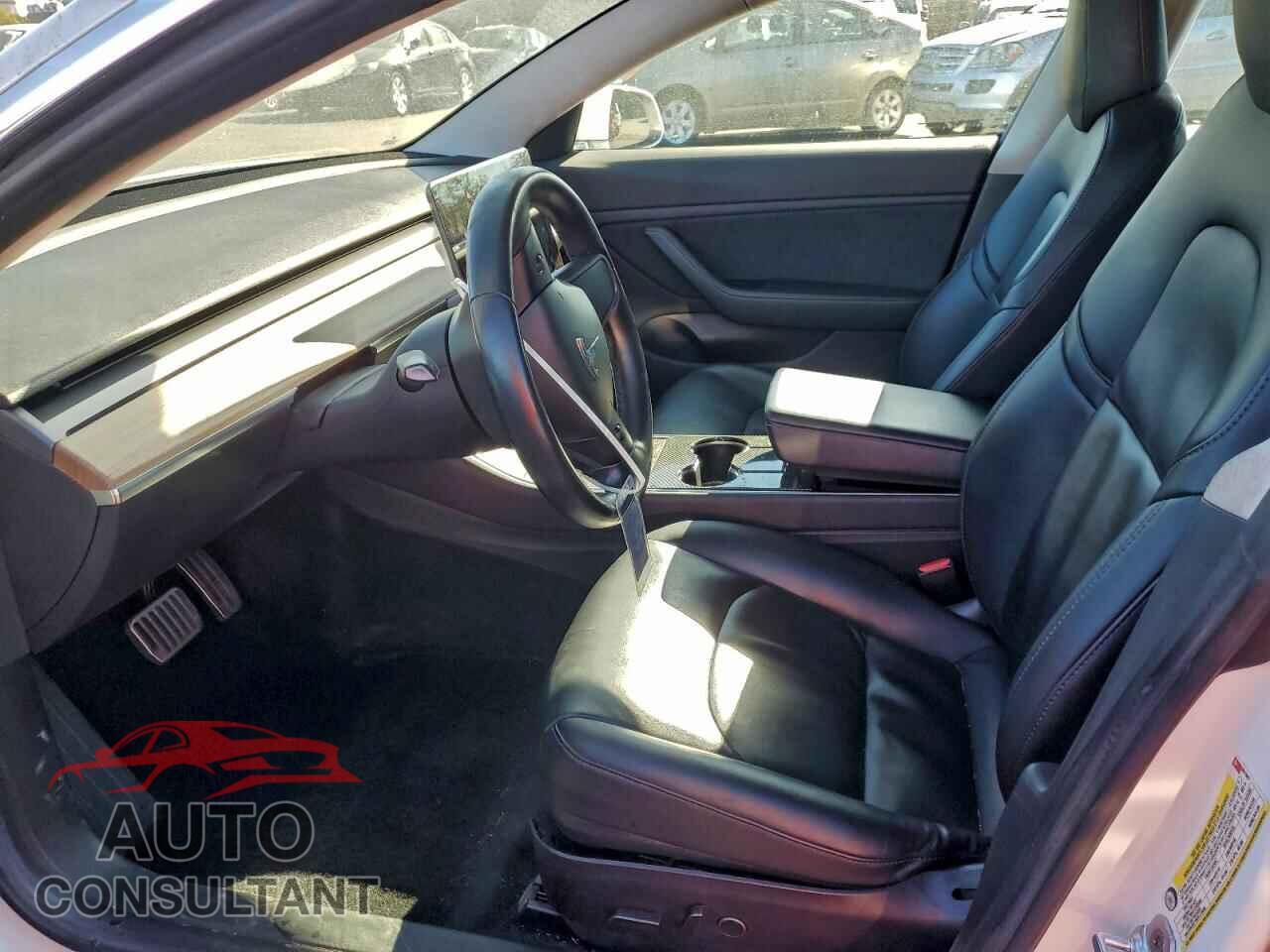 TESLA MODEL 3 2017 - 5YJ3E1EA9HF001537