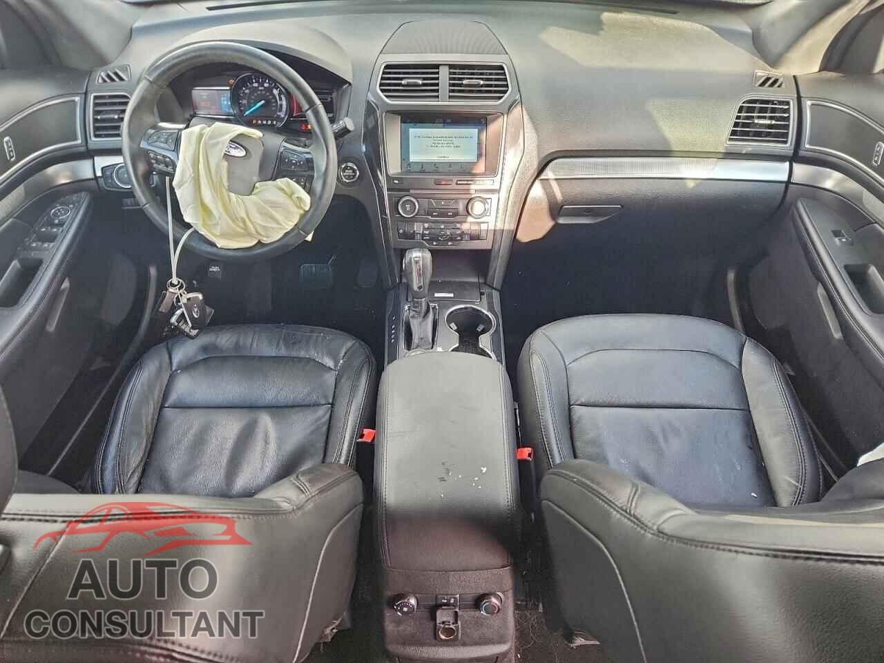FORD EXPLORER 2018 - 1FM5K8D84JGB87360