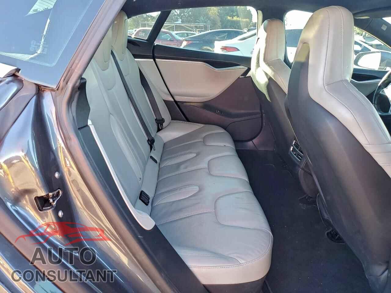TESLA MODEL S 2016 - 5YJSA1E20GF125744