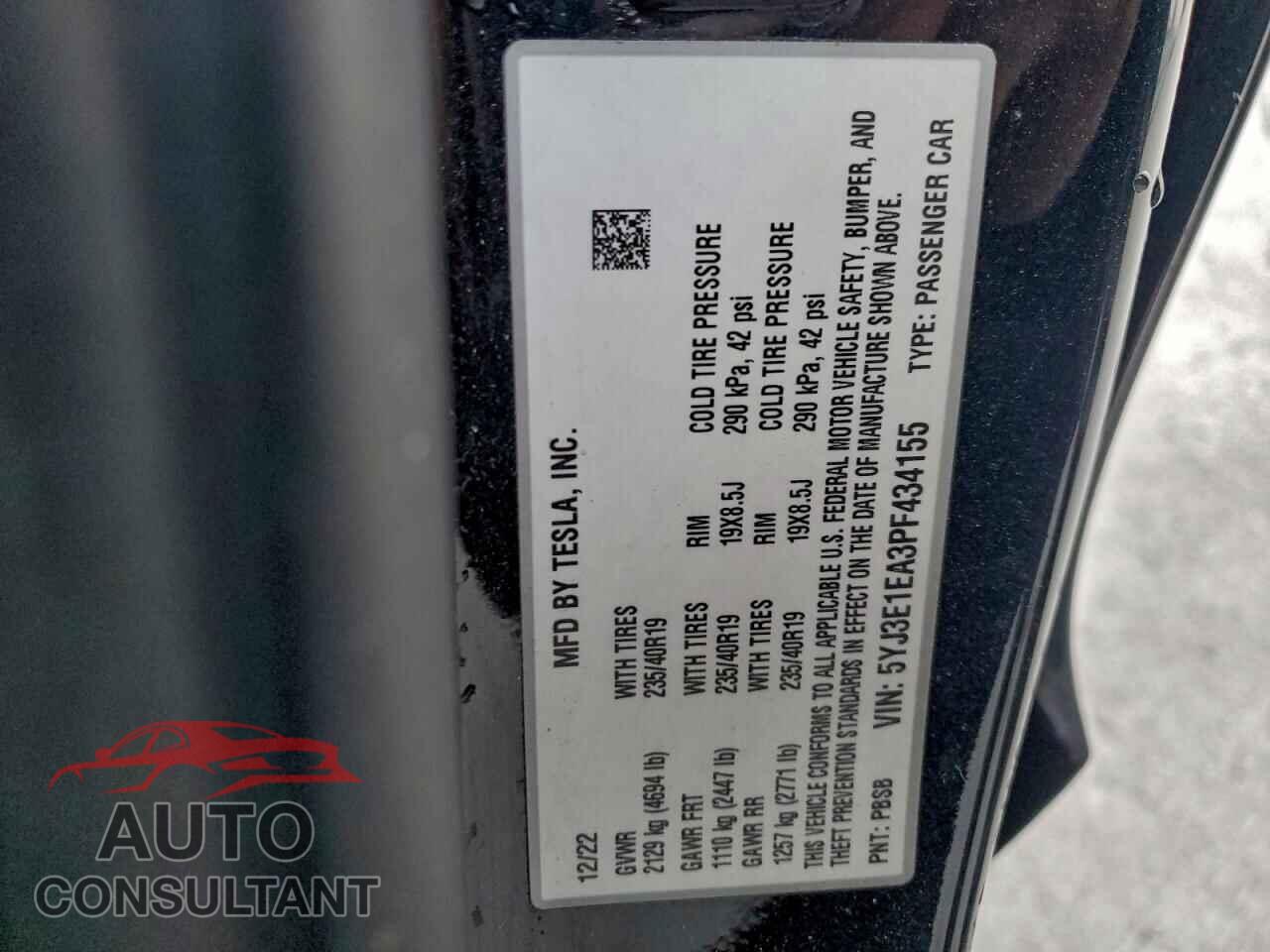 TESLA MODEL 3 2023 - 5YJ3E1EA3PF434155